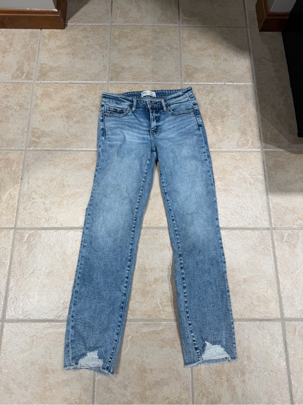 BKE Jeans Womens 26x30 Payton Universal Fit Mid Rise Cropped Straight Hem